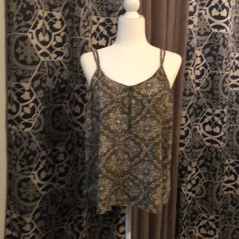 Maurices strappy tank with zipper in front